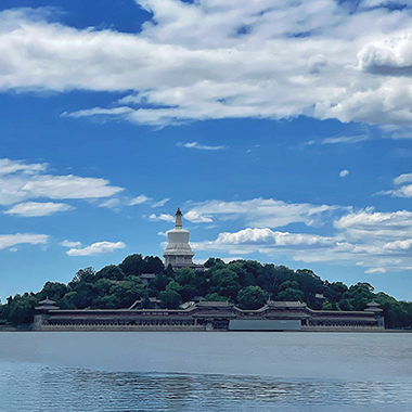 ​初夏大陆娱乐城