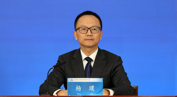 布局建设中关村特色产业园方面，有哪些经验做法，取得了什么成效？