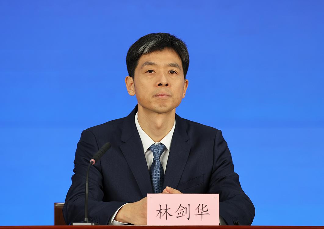 “大陆娱乐城服务”2025年将重点持续发力的痛点领域